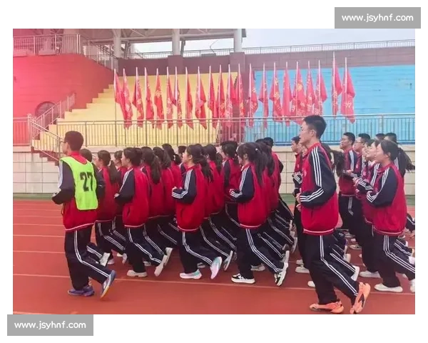 湖南省中学生田径比赛精彩纷呈 展现青少年体育竞技风采